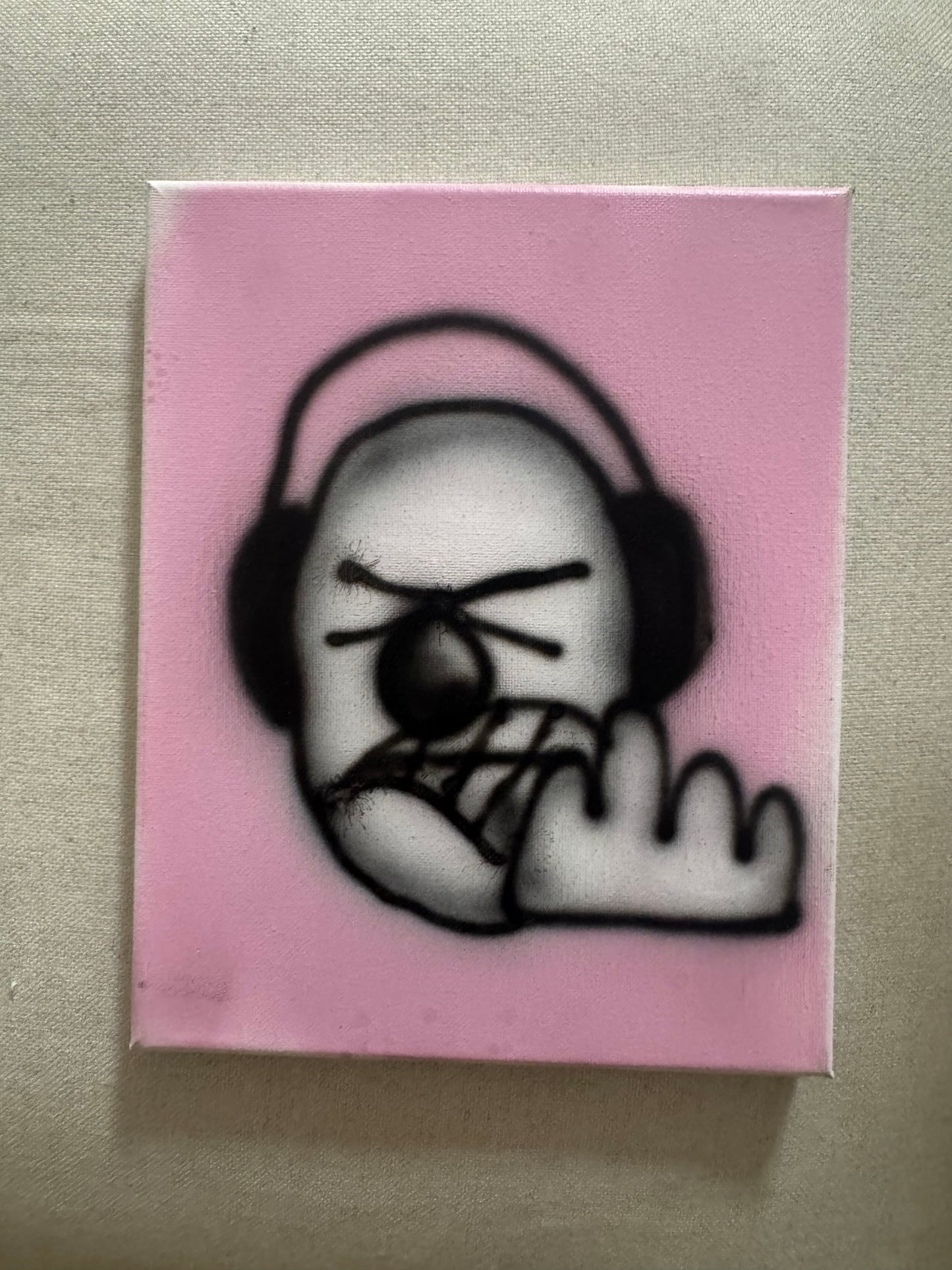 MEAN MUGGIN MIDDLE FINGER (PINK)